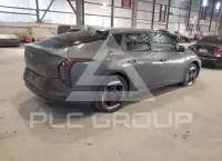 2026 KIA EV4 photo