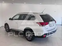 2016 Mitsubishi OUTLANDER