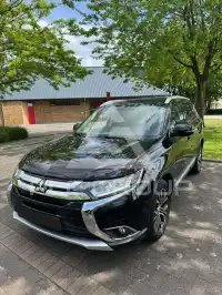2016 Mitsubishi OUTLANDER