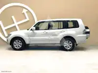 2016 Mitsubishi PAJARO