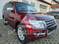 2016 Mitsubishi PAJARO