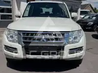 2016 Mitsubishi PAJARO