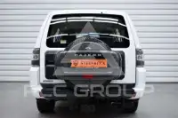 2016 Mitsubishi PAJARO