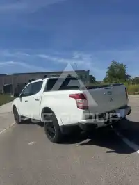 2016 Mitsubishi L200