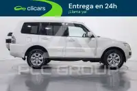 2016 Mitsubishi MONTERO