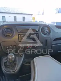 2016 Nissan NV 400