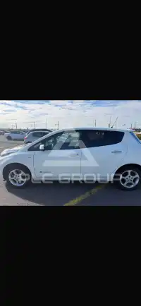 2016 Nissan LEAF