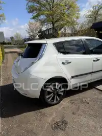 2016 Nissan LEAF