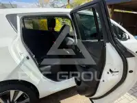 2016 Nissan LEAF