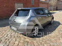 2016 Nissan LEAF