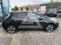 2016 Nissan LEAF