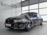 2016 BMW 740