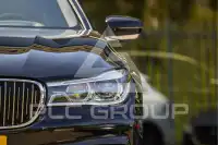 2016 BMW 740