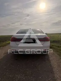 2016 BMW 740
