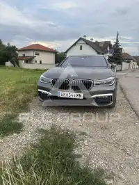 2016 BMW 740