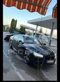 2016 BMW 740