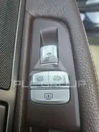 2016 BMW 740