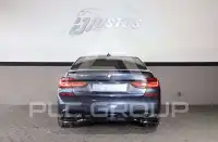 2016 BMW 740