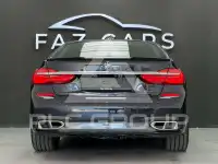 2016 BMW 740