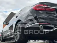 2016 BMW 740
