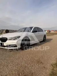 2016 BMW 740