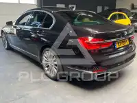 2016 BMW 740
