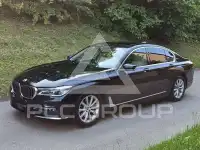 2016 BMW 740