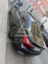 2016 BMW 740