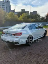 2016 BMW 740