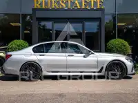 2016 BMW 740