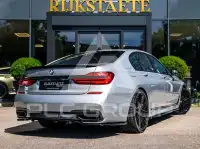 2016 BMW 740