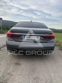 2016 BMW 740