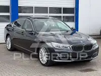 2016 BMW 740