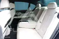 2016 BMW 740
