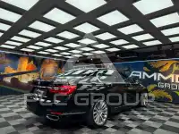2016 BMW 740