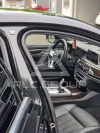2016 BMW 750
