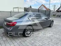 2016 BMW 750