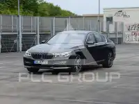 2016 BMW 750
