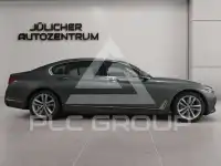 2016 BMW 750