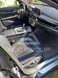 2016 BMW 750