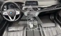2016 BMW 750
