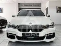 2016 BMW 750