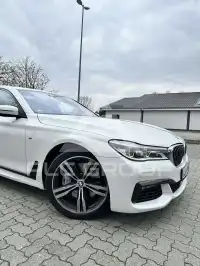 2017 BMW 750