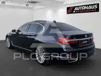 2016 BMW 750
