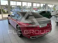 2016 BMW 750