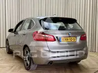 2016 BMW 225