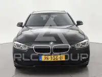 2016 BMW 320