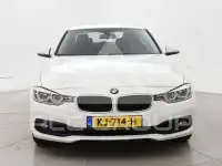 2016 BMW 330
