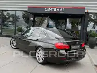 2016 BMW 330