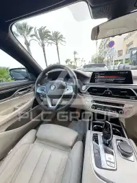 2016 BMW 730